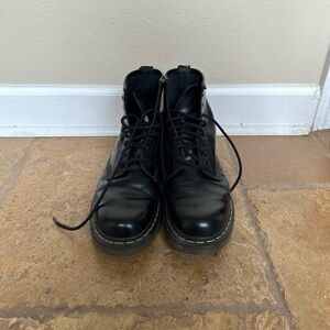 Doc Martens Air Wair Black Leather Boots US 7 M
